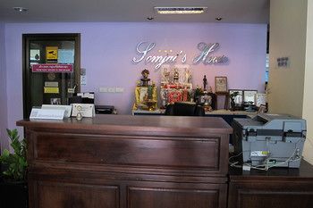 Somjai House Hotel Sziracsa Kültér fotó